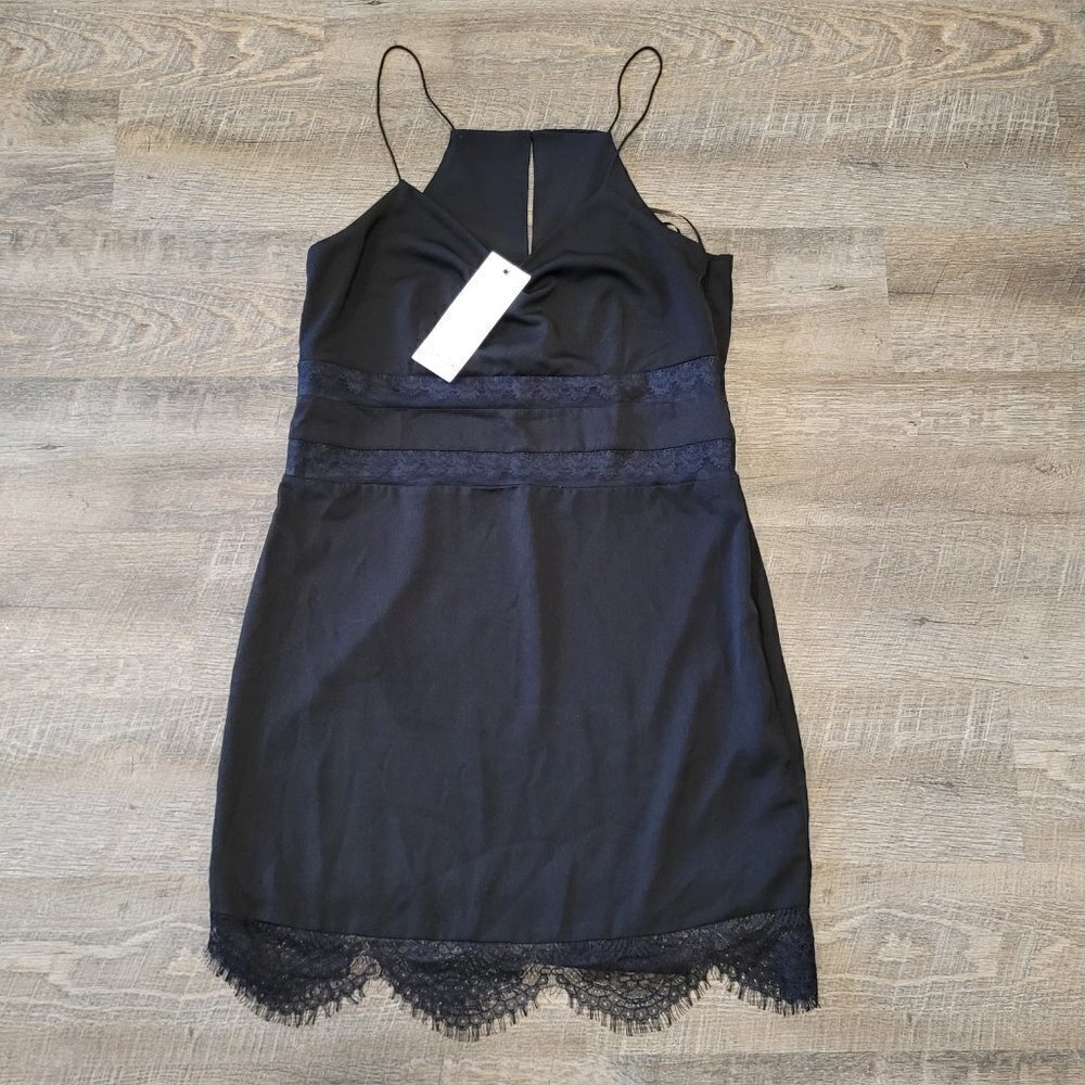 NWT WYLDR | Allie Dress Lace | Sz. L - Picture 4 of 11
